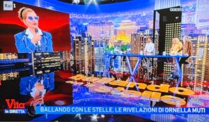 Milly Carlucci a “vita in diretta”: “domani prima eliminazione a Ballando”