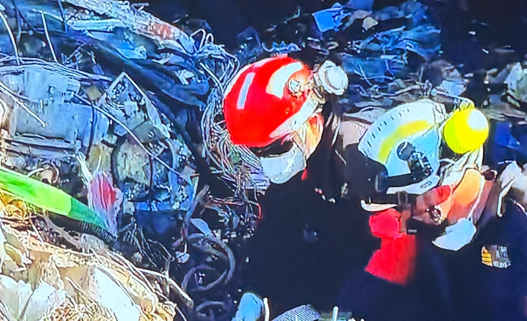 Spagna, scontro tra treni. 68 morti. Due italiani dispersi.